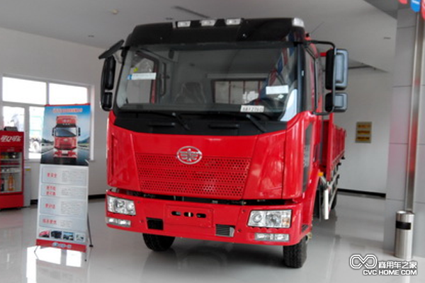 解放J6L4*2載貨車